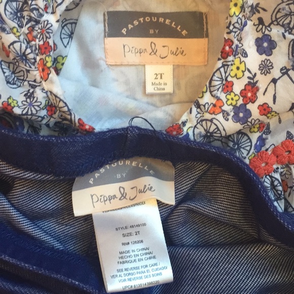 SOLD - 2-piece Set by Pippa & Julie - Picture 4 of 5